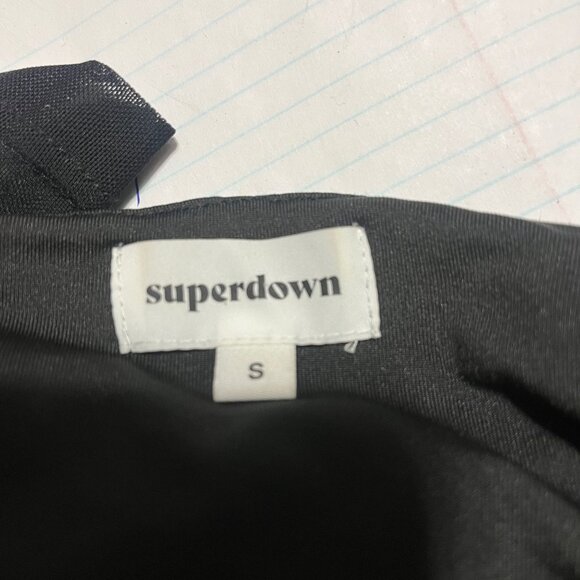 SUPERDOWN Katherine Hook and Eye Top Size Small - Picture 4 of 9